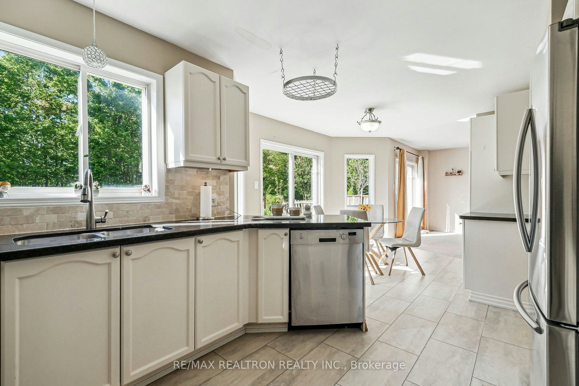 50 Holly Meadow Road, Barrie, ON, L4N 0E3 - 27