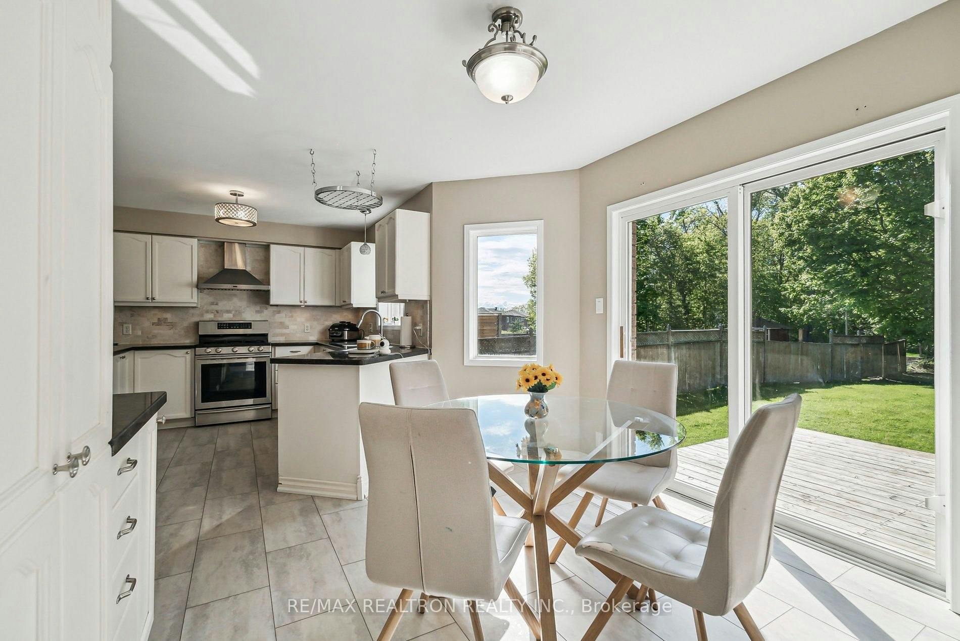 50 Holly Meadow Road, Barrie, ON, L4N 0E3 - 22