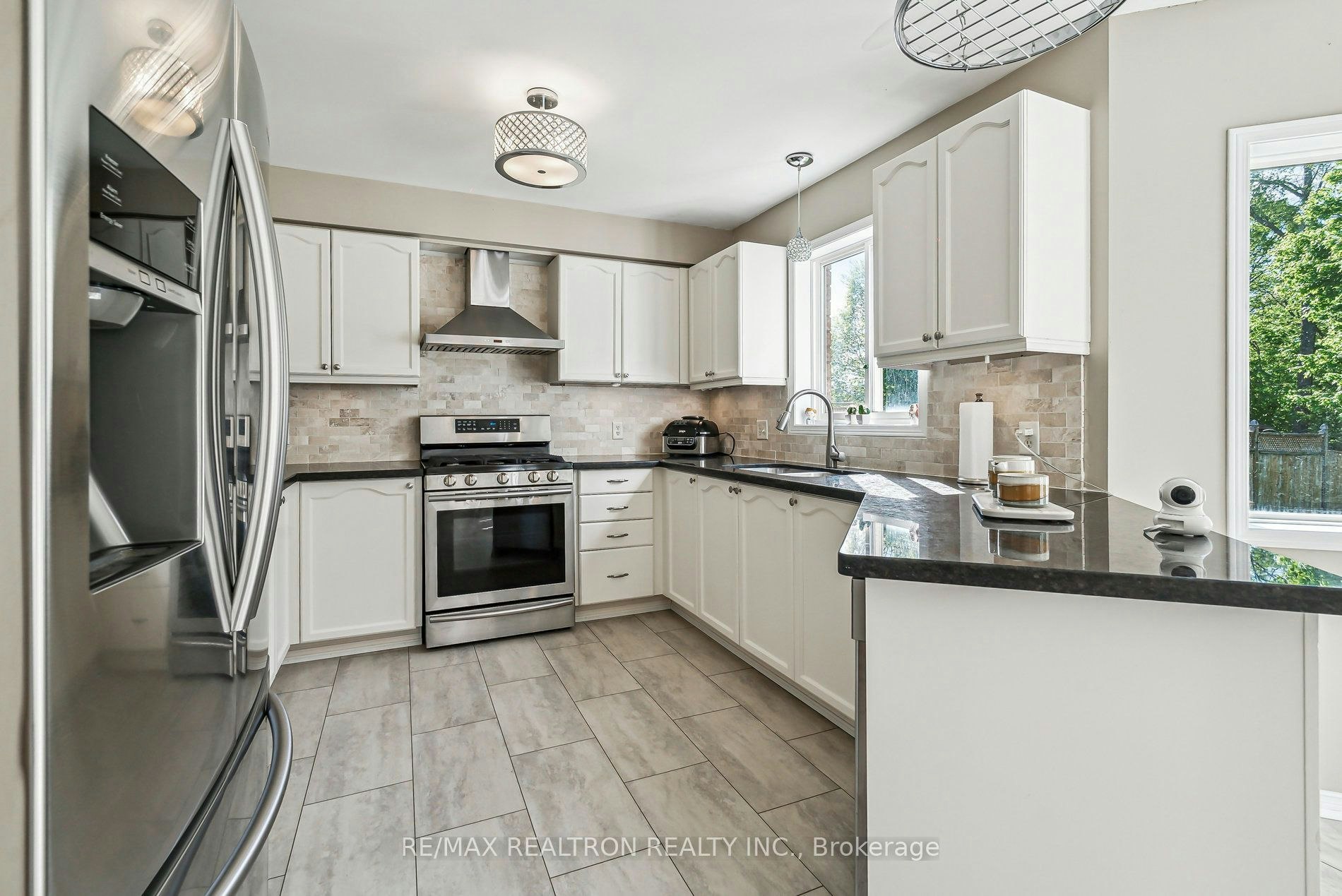 50 Holly Meadow Road, Barrie, ON, L4N 0E3 - 26