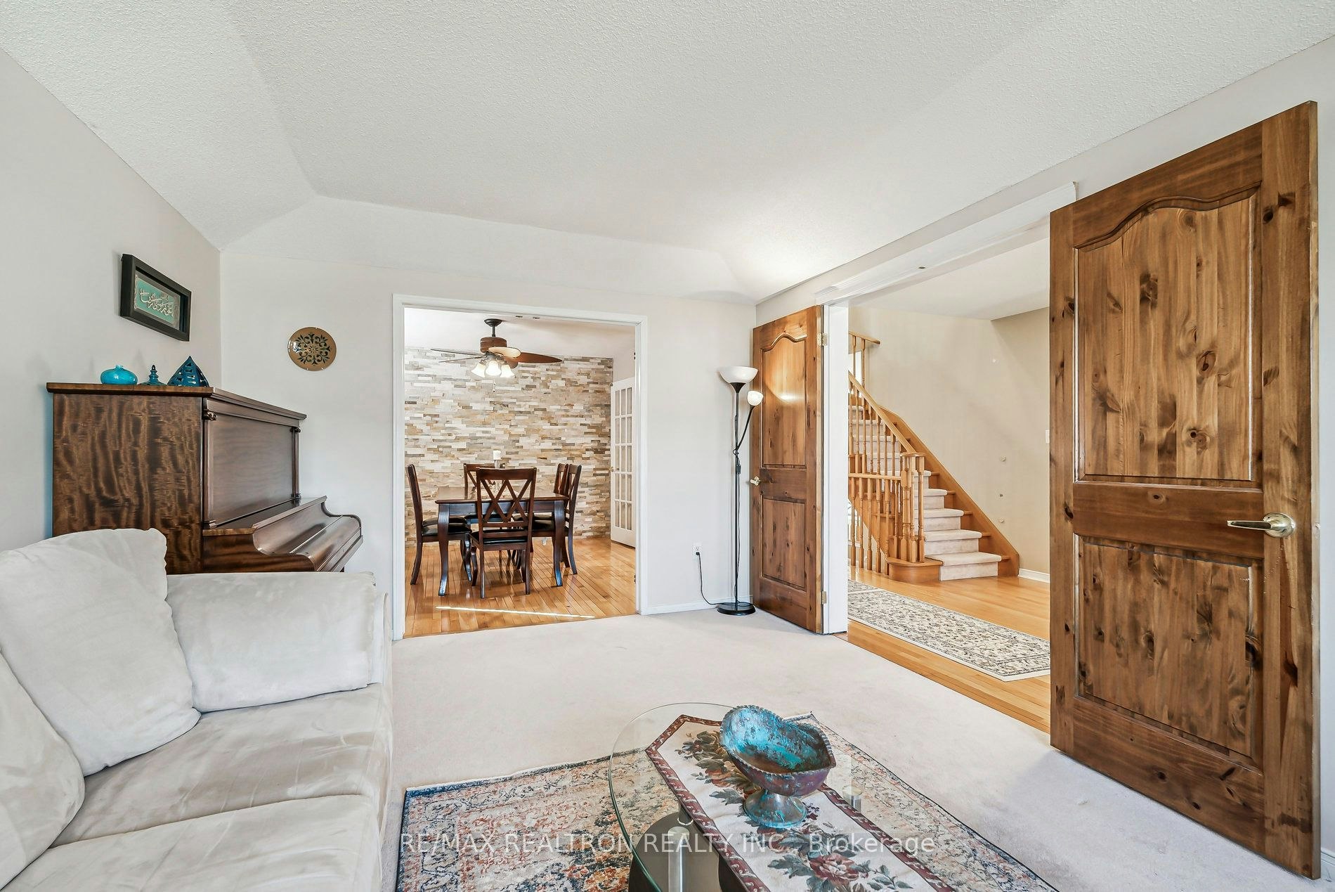 50 Holly Meadow Road, Barrie, ON, L4N 0E3 - 11