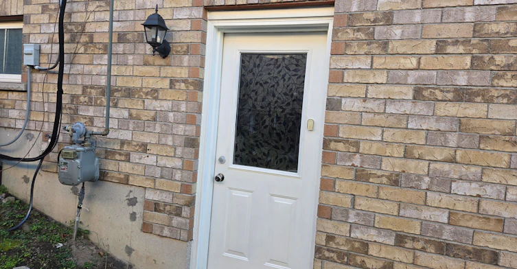 Lower-35 Forest Dale Drive, Barrie, ON, L4M 6M7 - 4