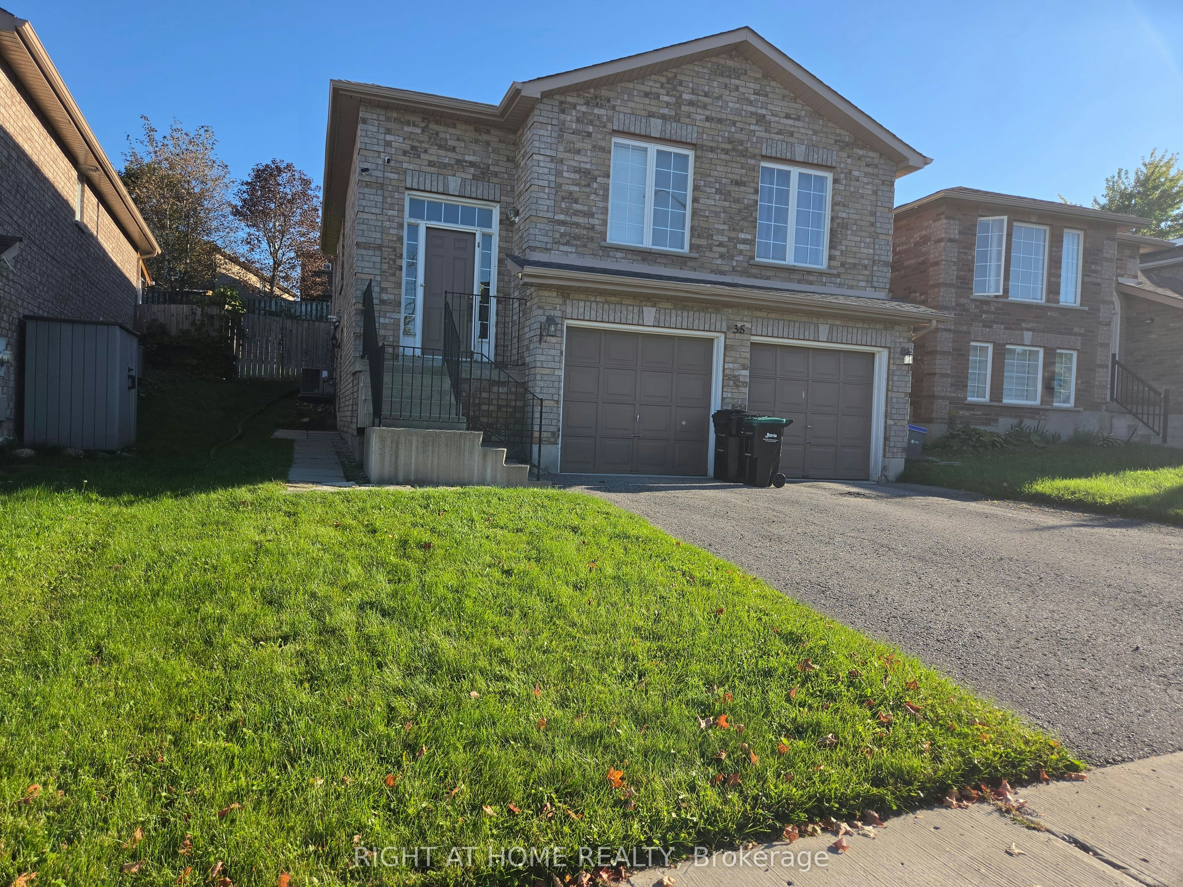 Lower-35 Forest Dale Drive, Barrie, ON, L4M 6M7