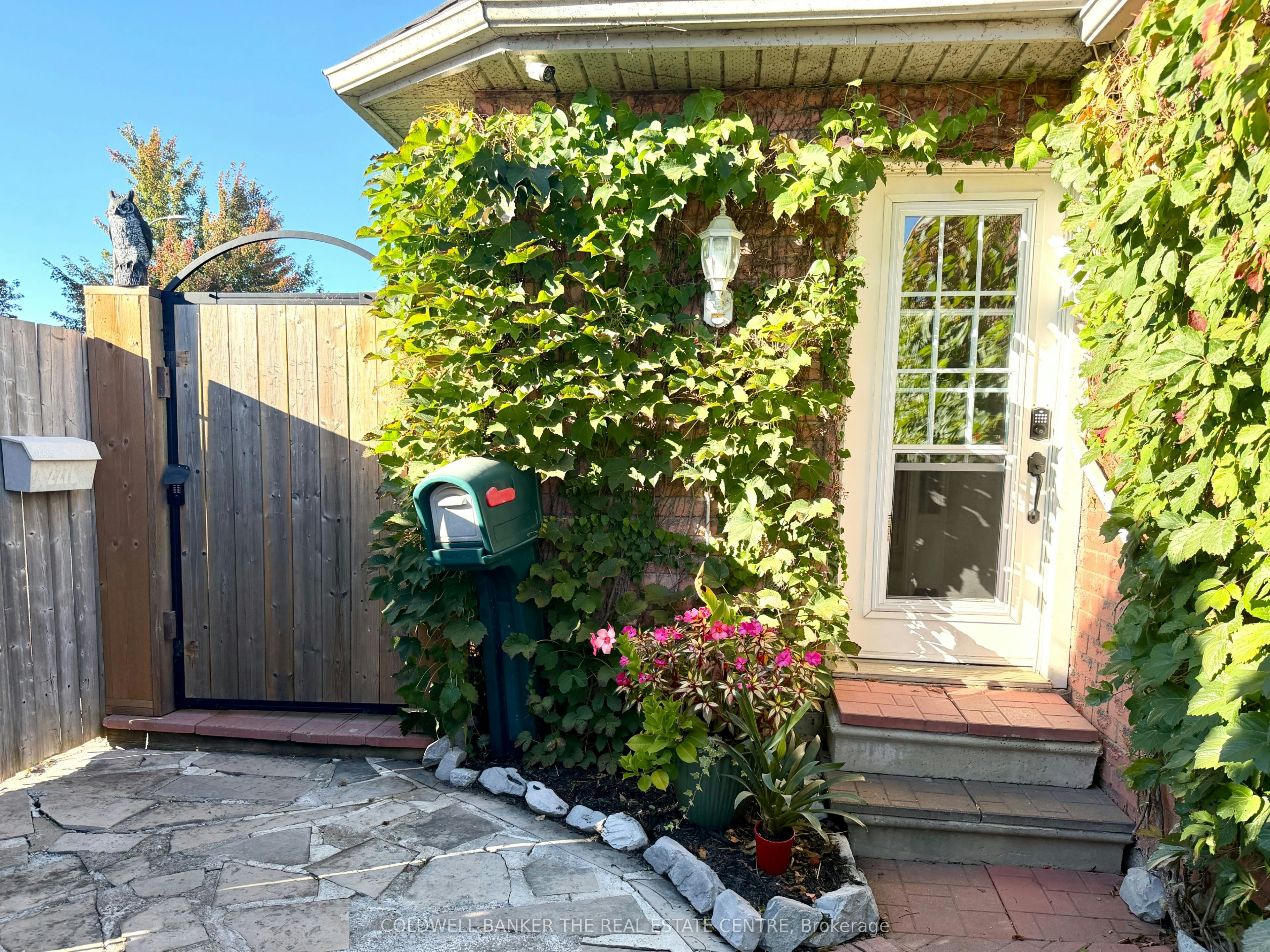 227 Hickling Trail, Barrie, ON, L4M 5W6