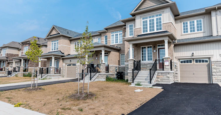 73 Central Square Boulevard, Wasaga Beach, ON, L9Z 0L9 - 2