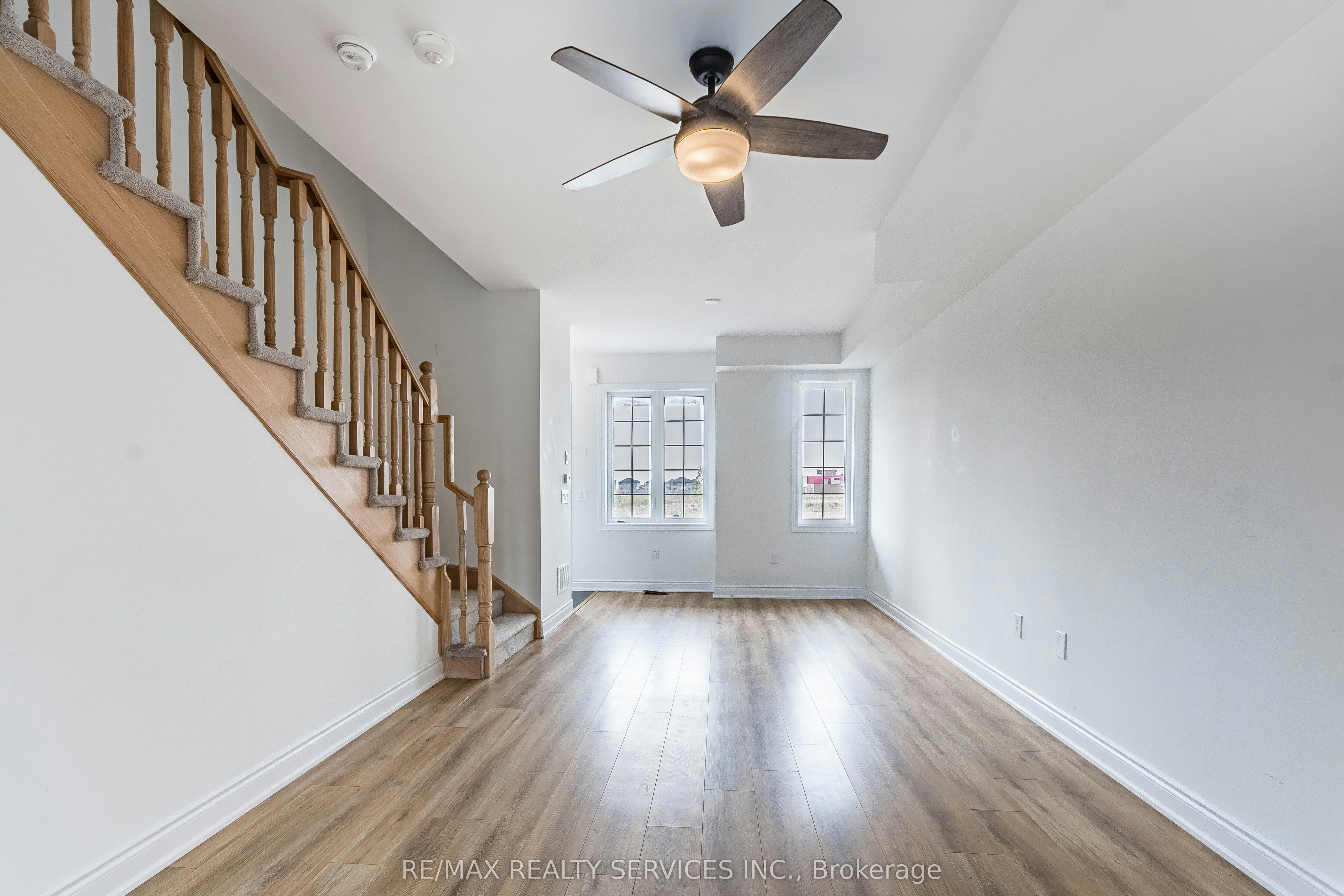 73 Central Square Boulevard, Wasaga Beach, ON, L9Z 0L9 - 7