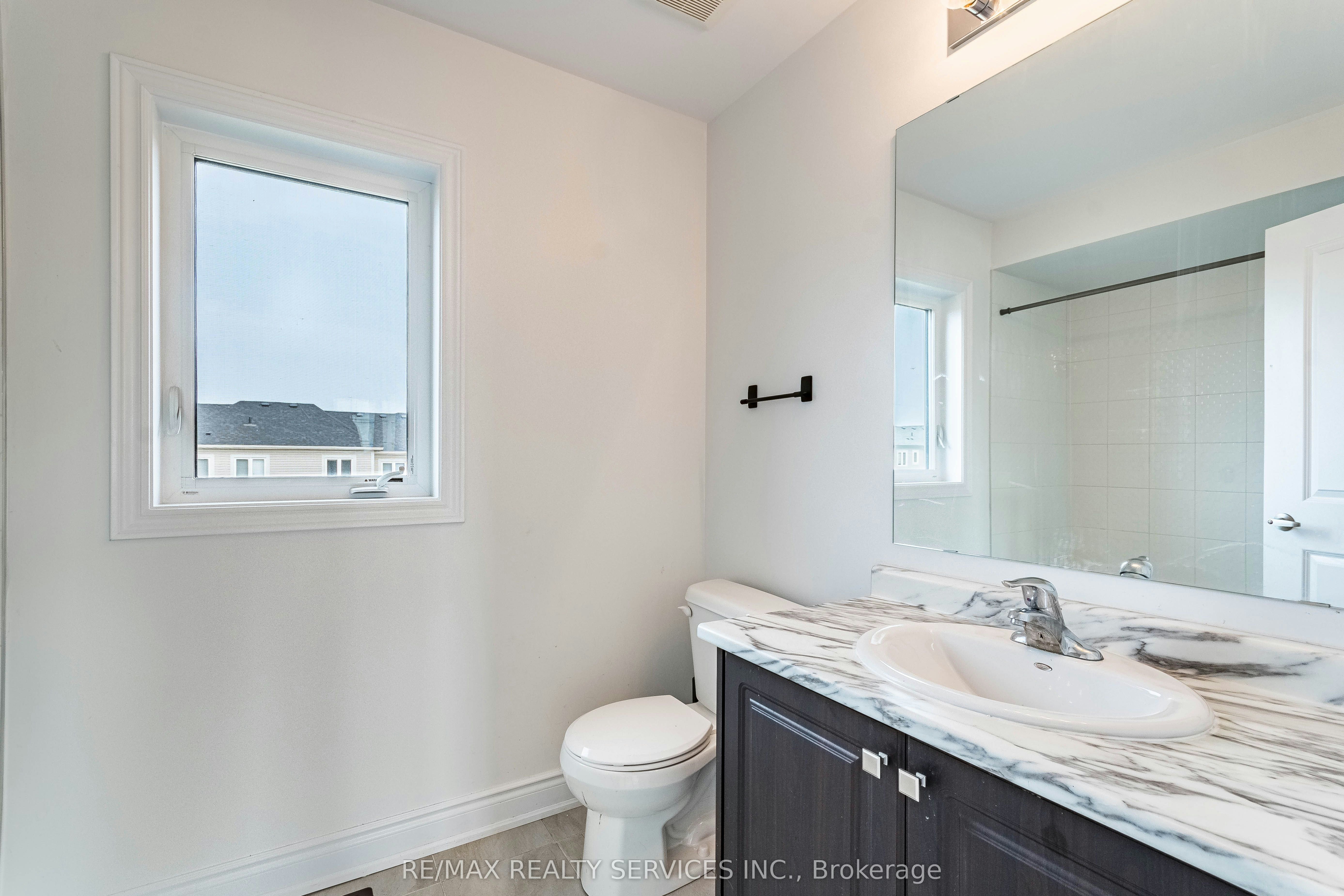 73 Central Square Boulevard, Wasaga Beach, ON, L9Z 0L9 - 16