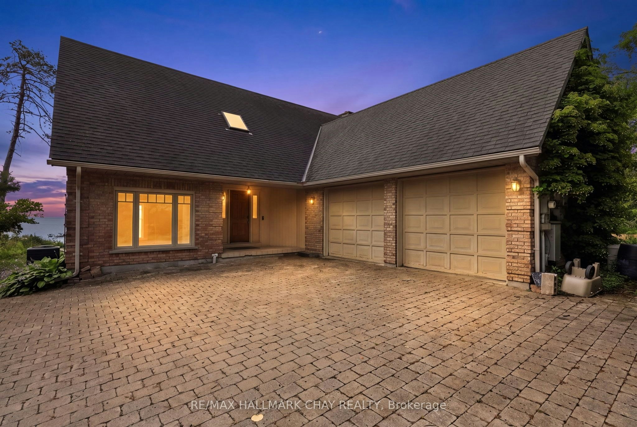 159 Lakeshore Road W, Oro-Medonte, ON, L0L 2E0