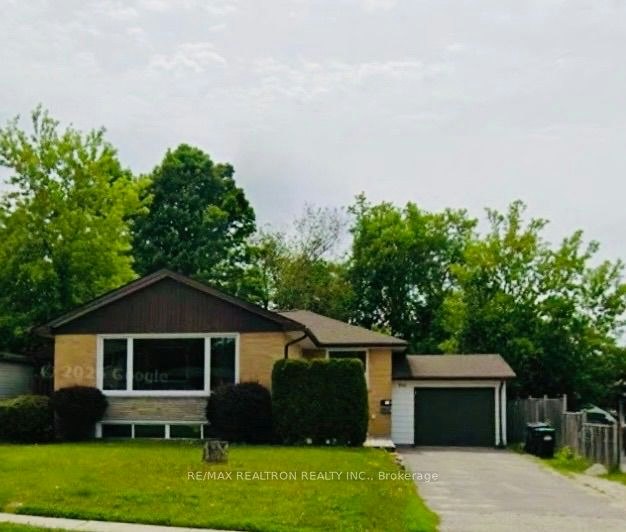 LOWER-244 St Vincent Street, Barrie, ON, L4M 3Z8