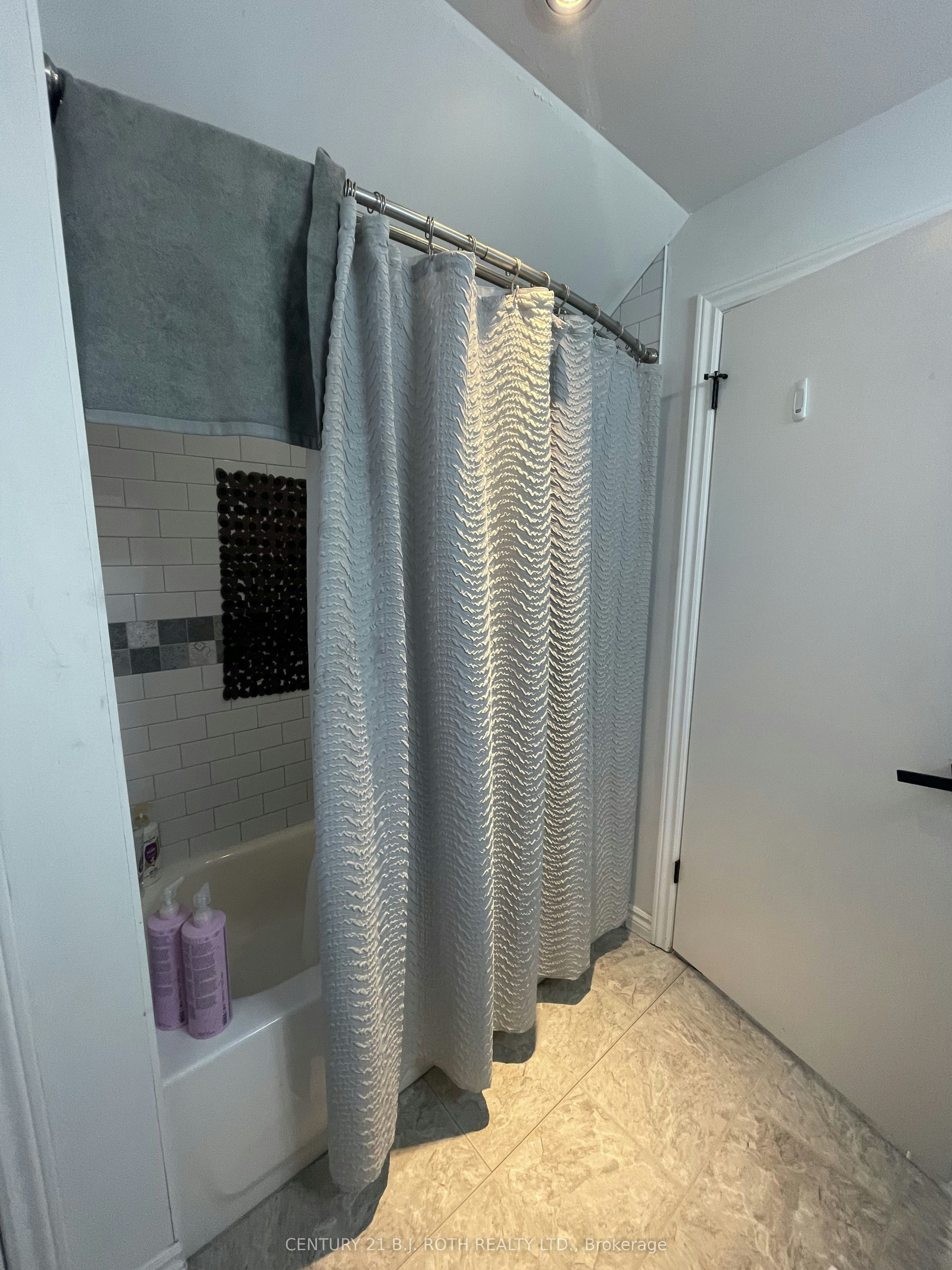 6 Stone Street, Springwater, ON, L0L 1P0 - 17