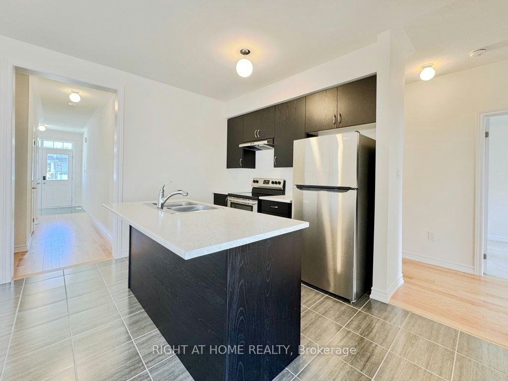 Main-16 Bannister Road, Barrie, ON, L9J 0L4 - 7