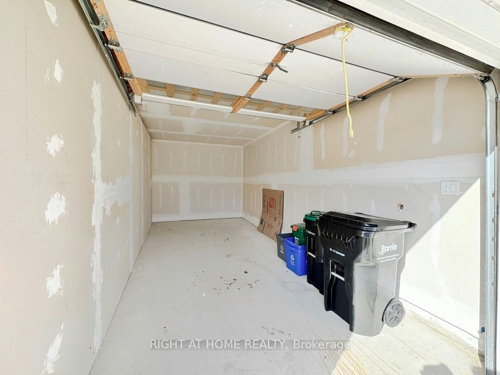 Main-16 Bannister Road, Barrie, ON, L9J 0L4 - 13