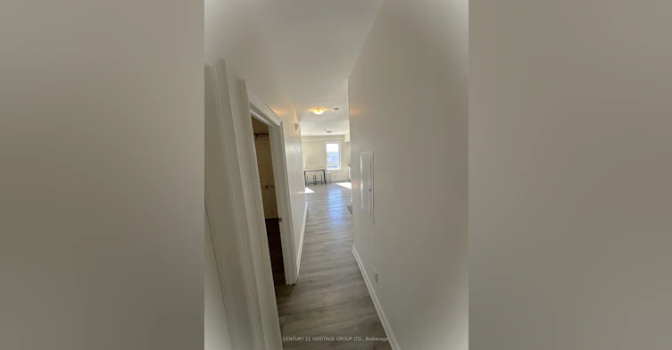 201-130 Dunlop Street E, Barrie, ON, L4M 1B1 - 8