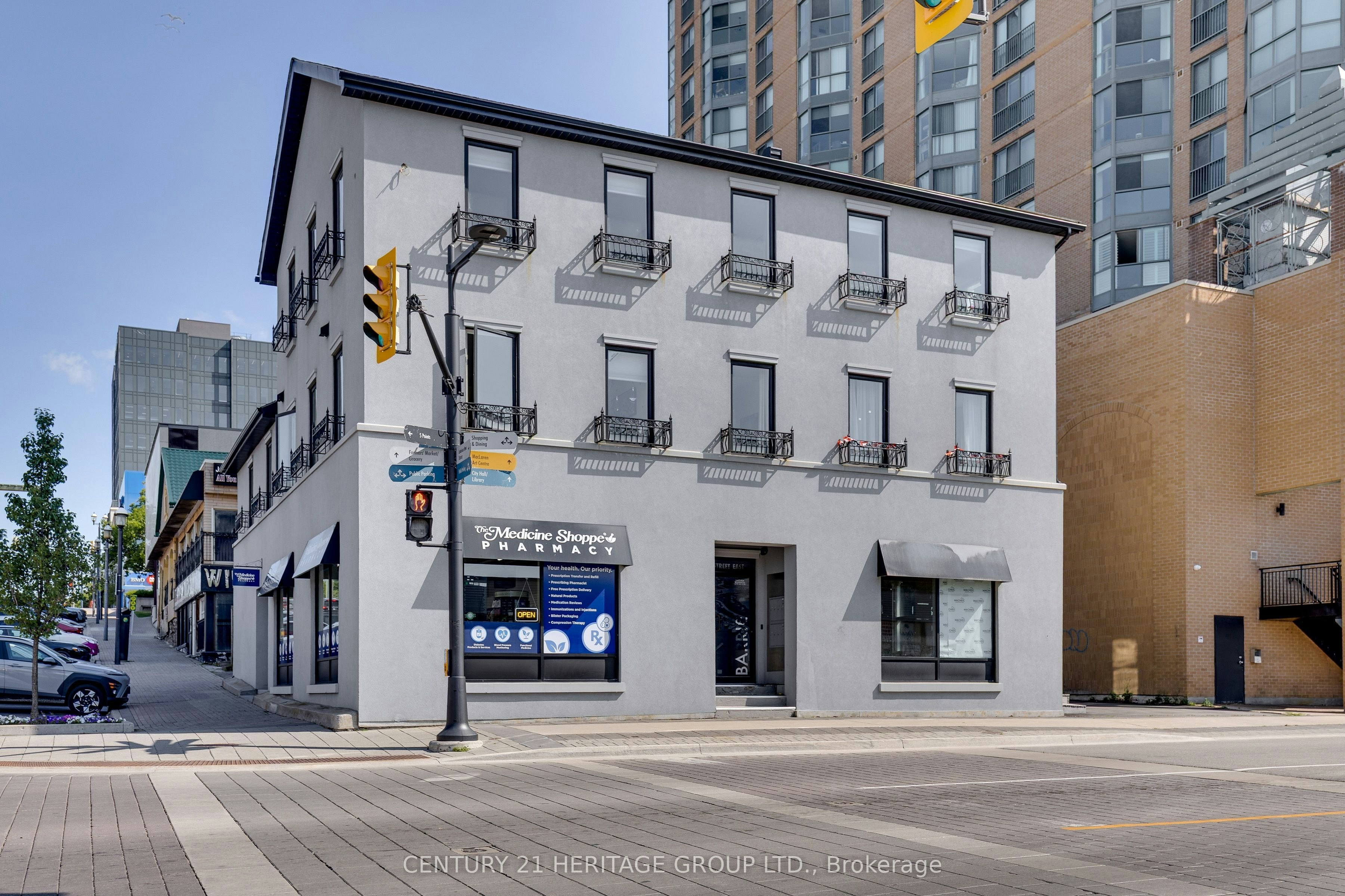 201-130 Dunlop Street E, Barrie, ON, L4M 1B1 - 2