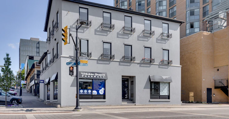 201-130 Dunlop Street E, Barrie, ON, L4M 1B1 - 2