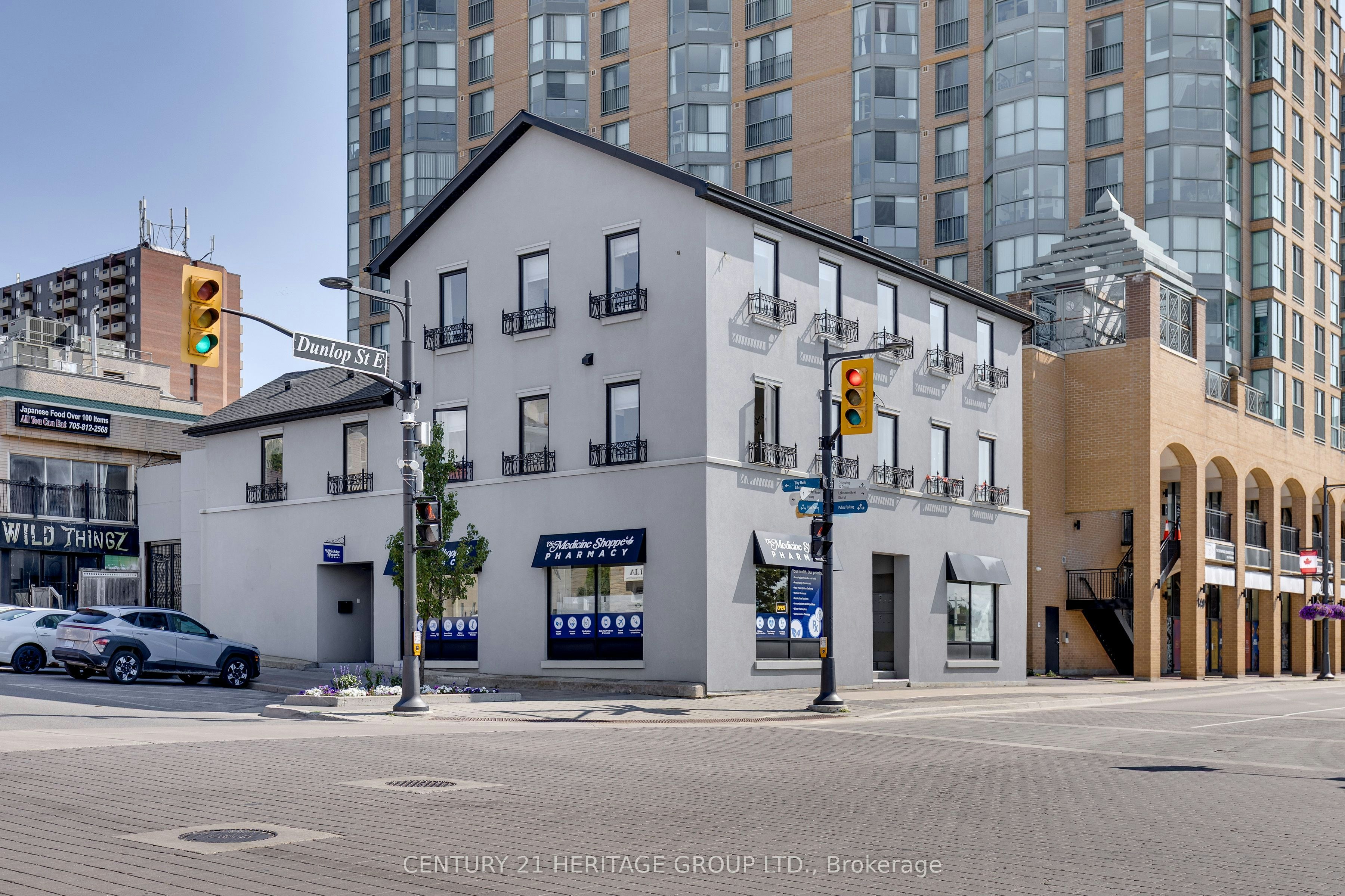 203-130 Dunlop Street E, Barrie, ON, L4M 1B1