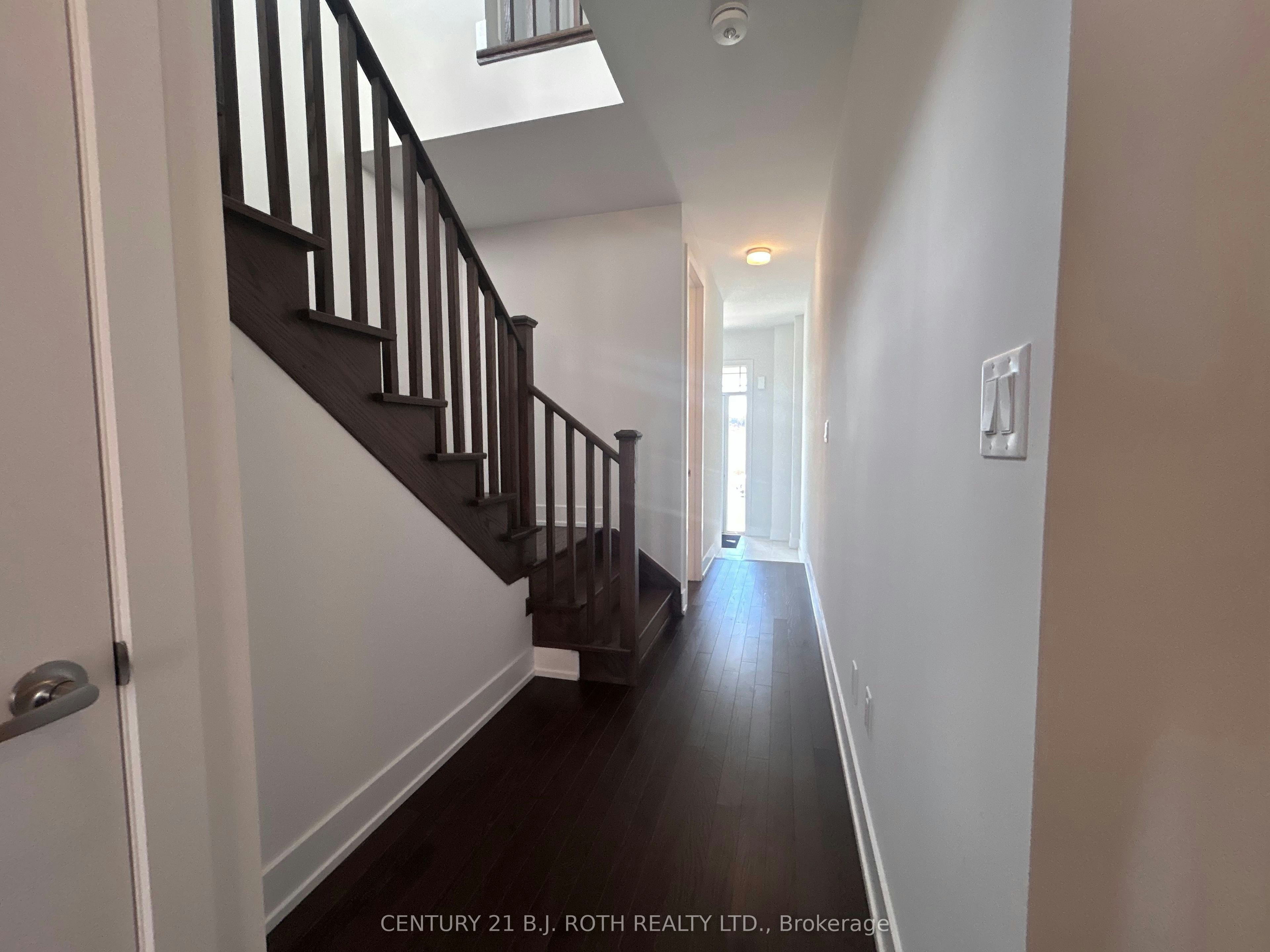 15 Milady Crescent, Barrie, ON, L9J 0X3 - 12