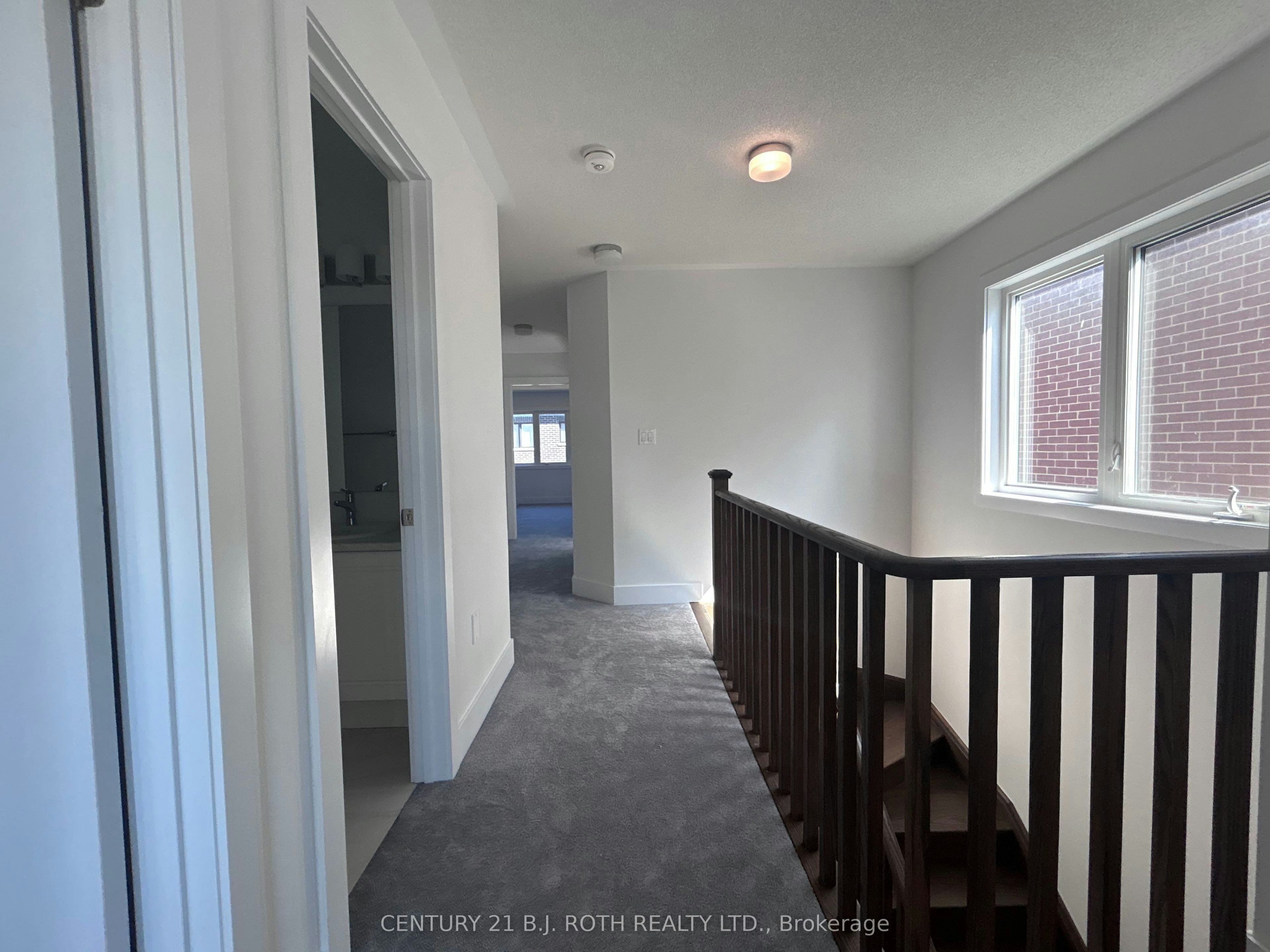 15 Milady Crescent, Barrie, ON, L9J 0X3 - 14