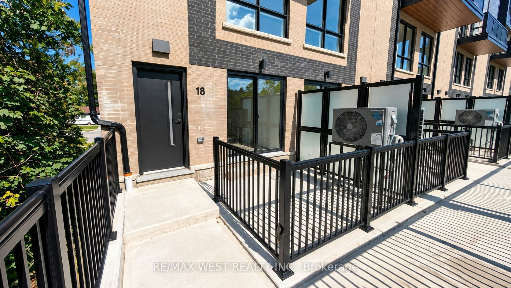 18-521 Big Bay Point Road, Barrie, ON, L4N 3Z6