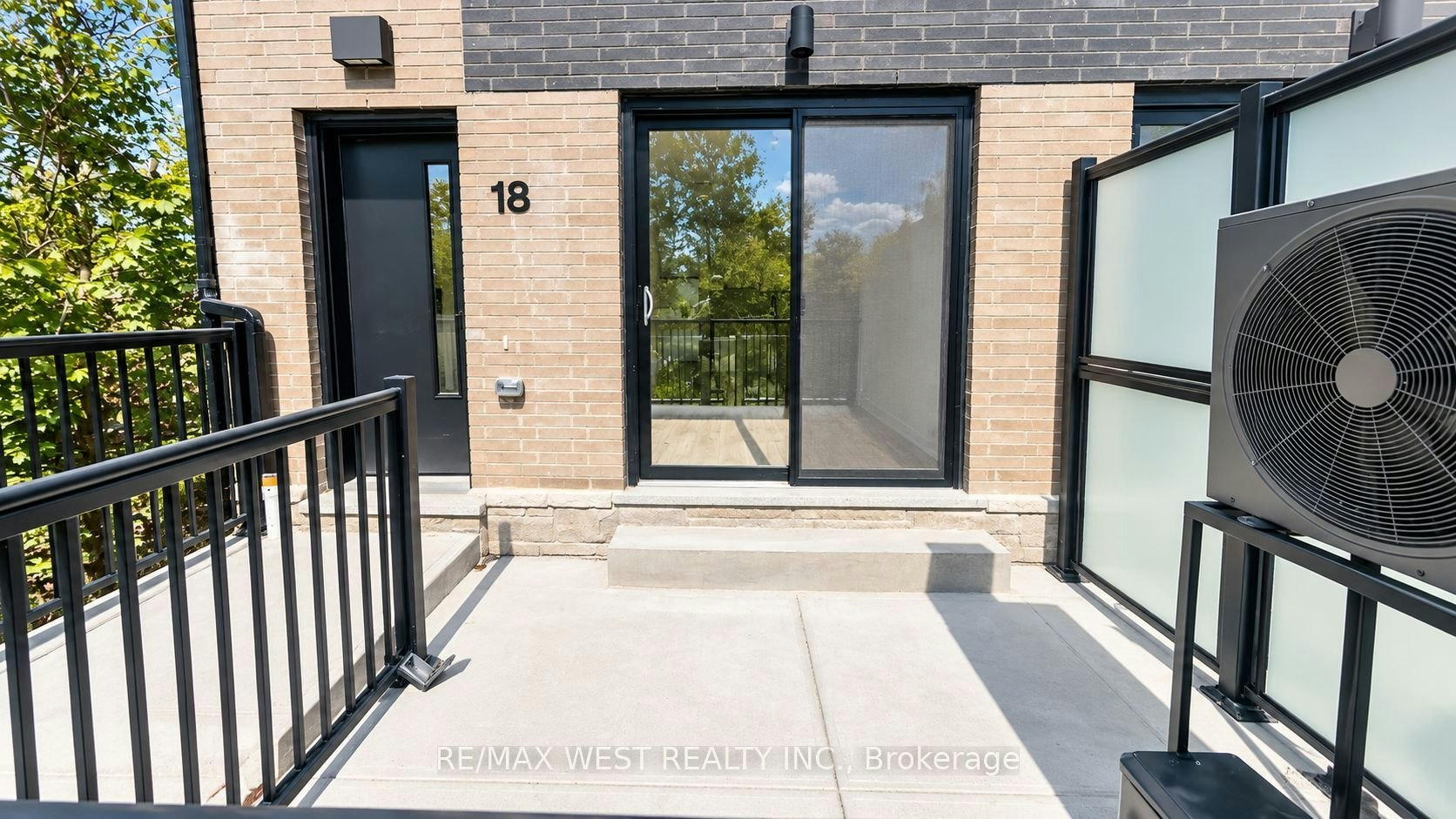 18-521 Big Bay Point Road, Barrie, ON, L4N 3Z6 - 18