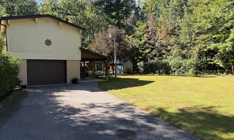 177 Moreau Parkway