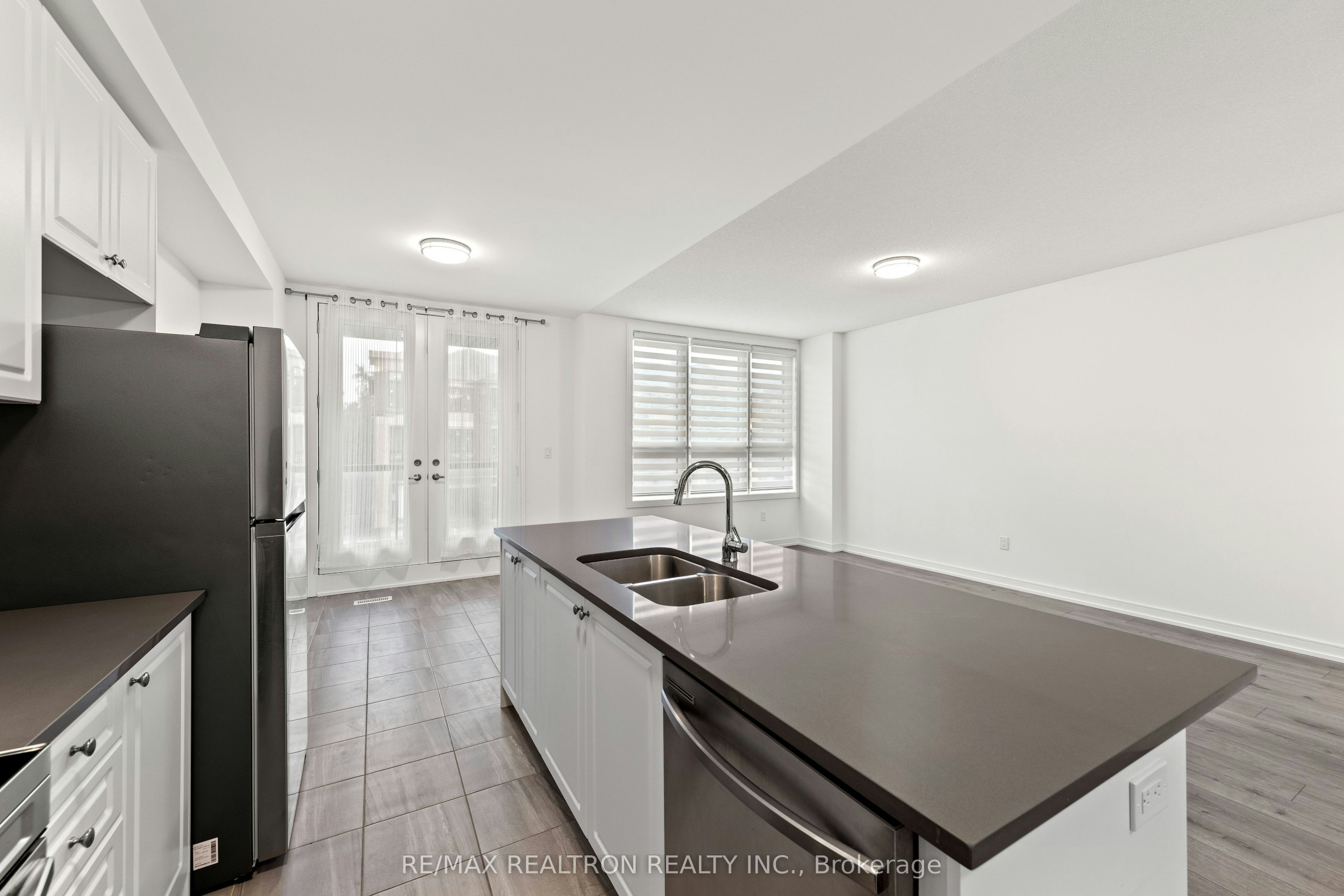 139 Blue Forest Crescent, Barrie, ON, L9J 0N5 - 5