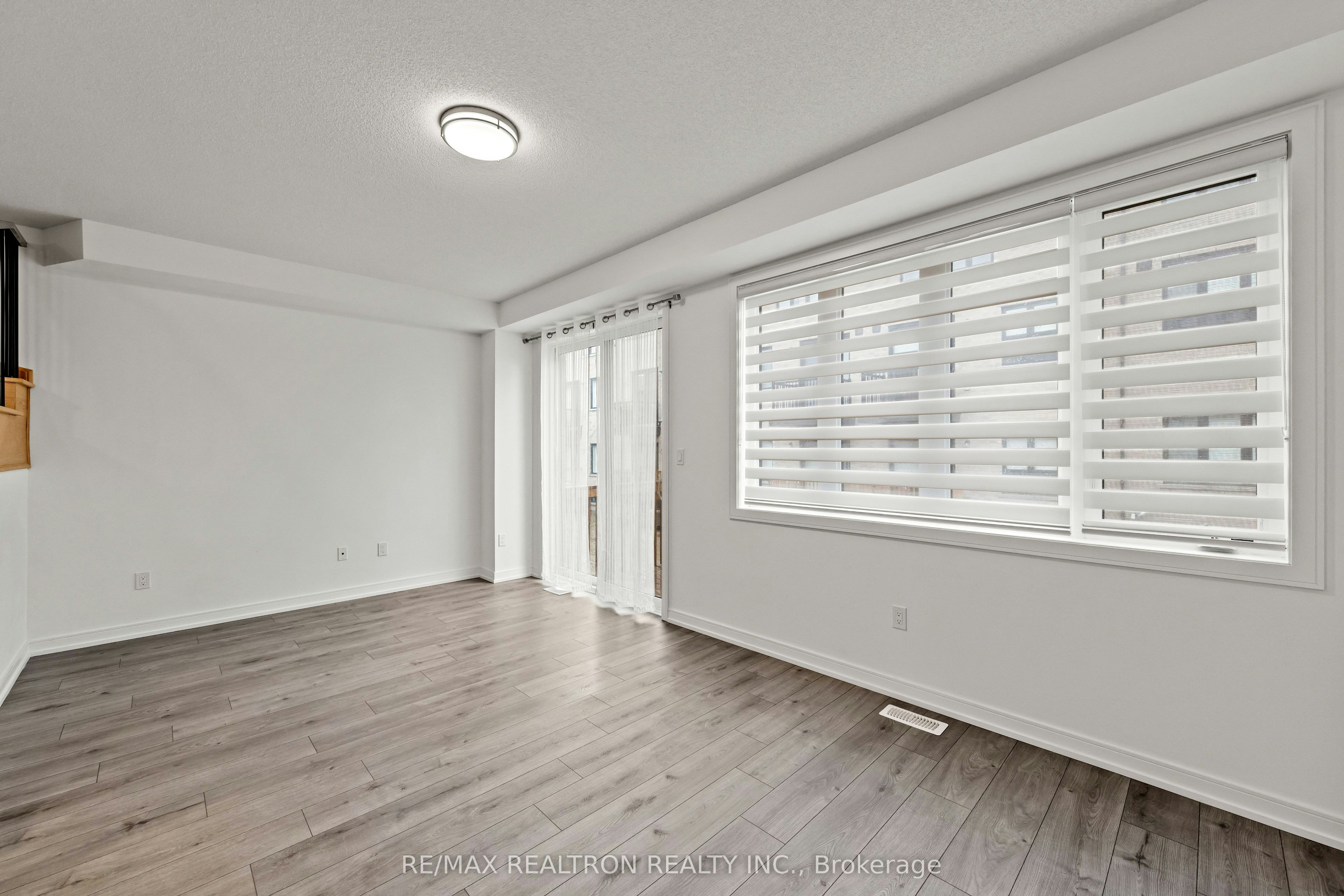 139 Blue Forest Crescent, Barrie, ON, L9J 0N5 - 10