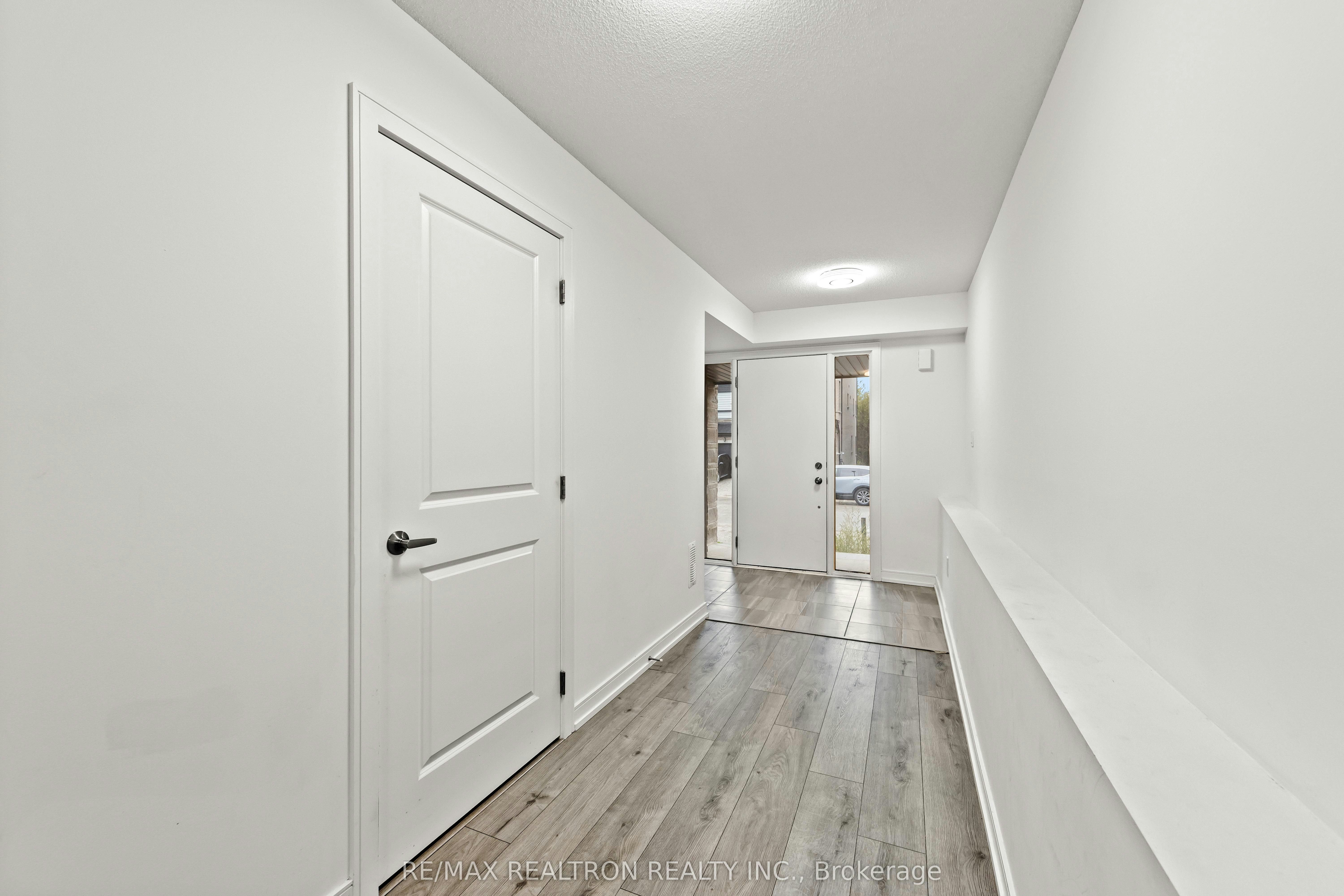 139 Blue Forest Crescent, Barrie, ON, L9J 0N5 - 6