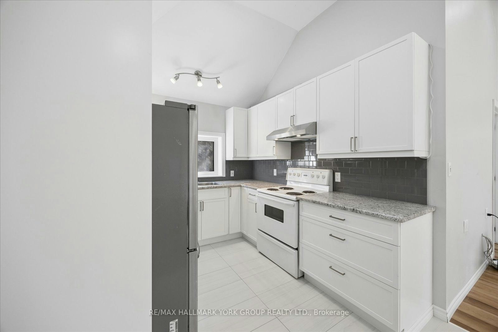 2511 Talbot Lane, Ramara, ON, L0K 1B0 - 12