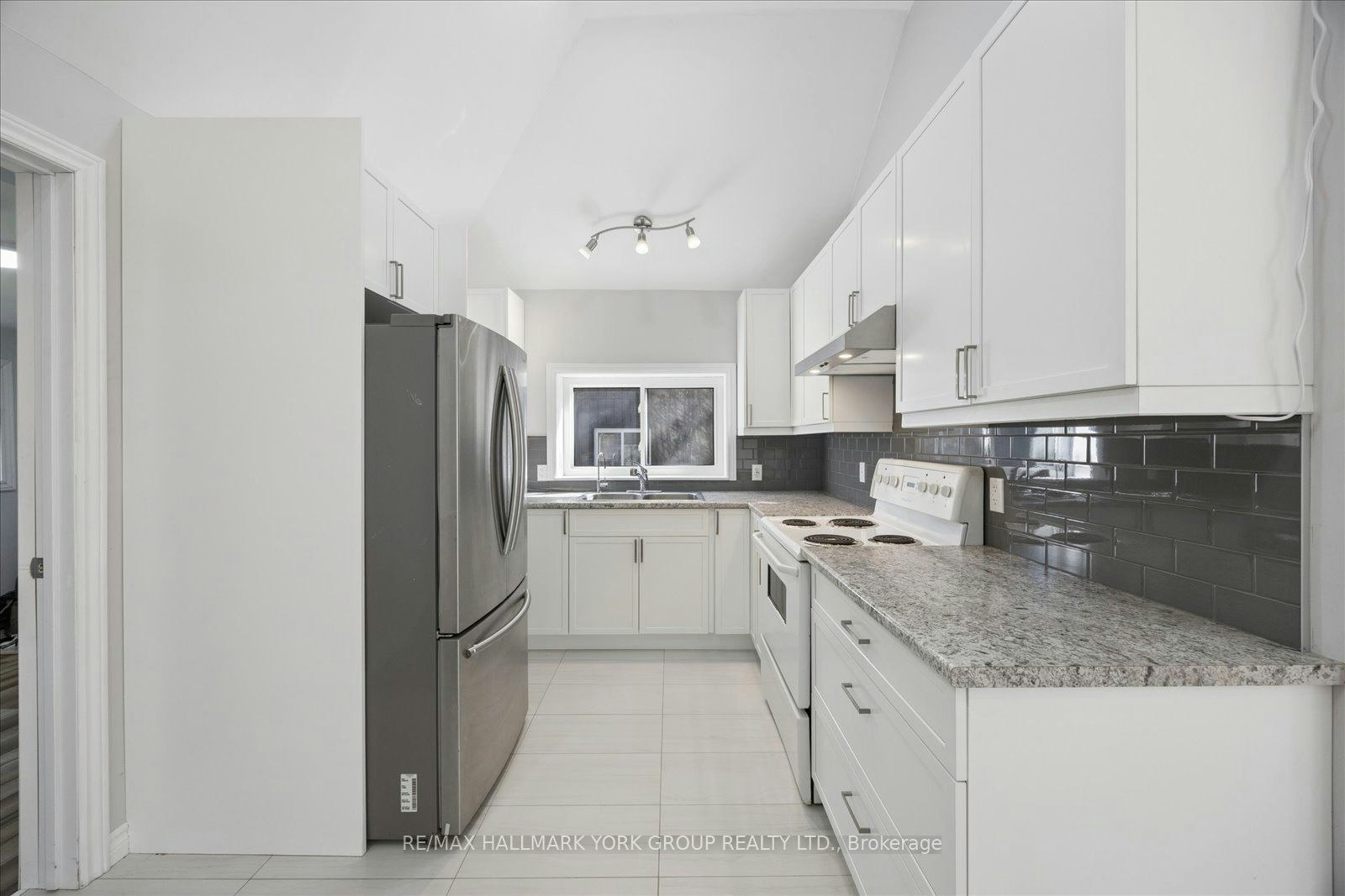 2511 Talbot Lane, Ramara, ON, L0K 1B0 - 13