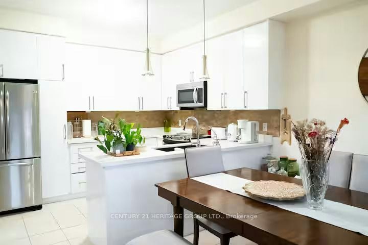 99 Sun King Crescent, Barrie, ON, L4M 7K4 - 8