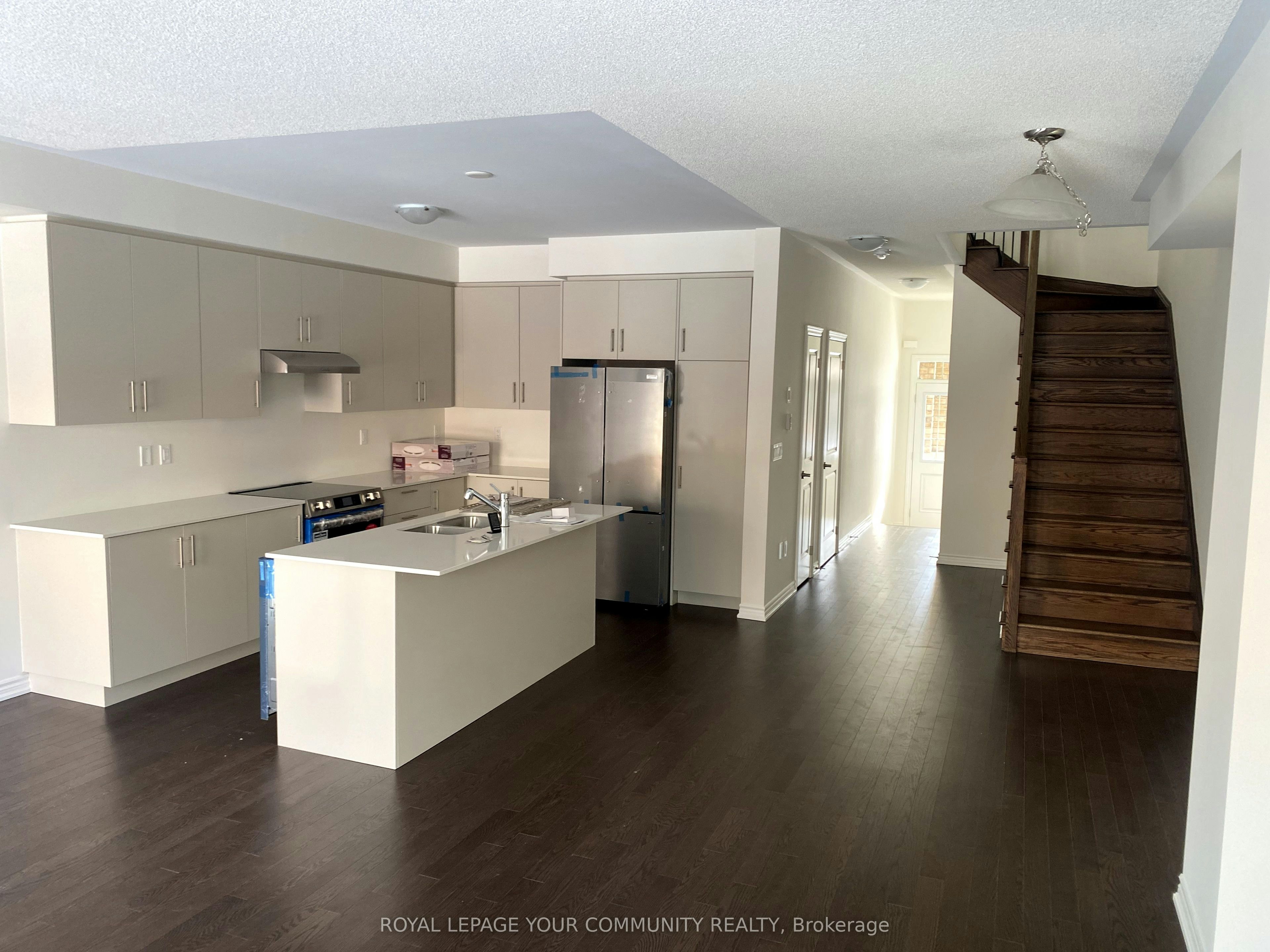 49 Phoenix Boulevard, Barrie, ON, L9J 0P7 - 5