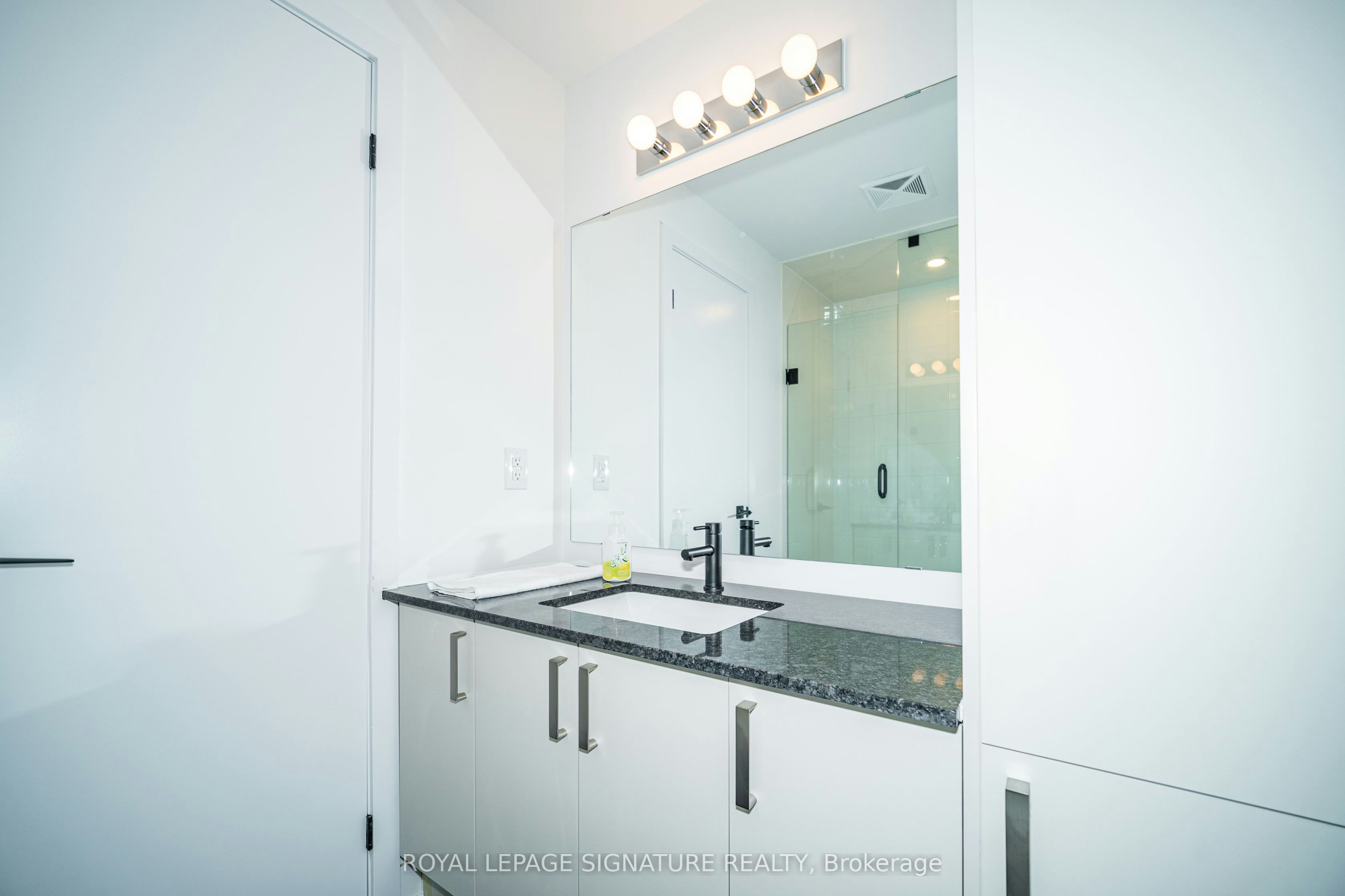 103-1 Chef Lane, Barrie, ON, L9J 0T1 - 15