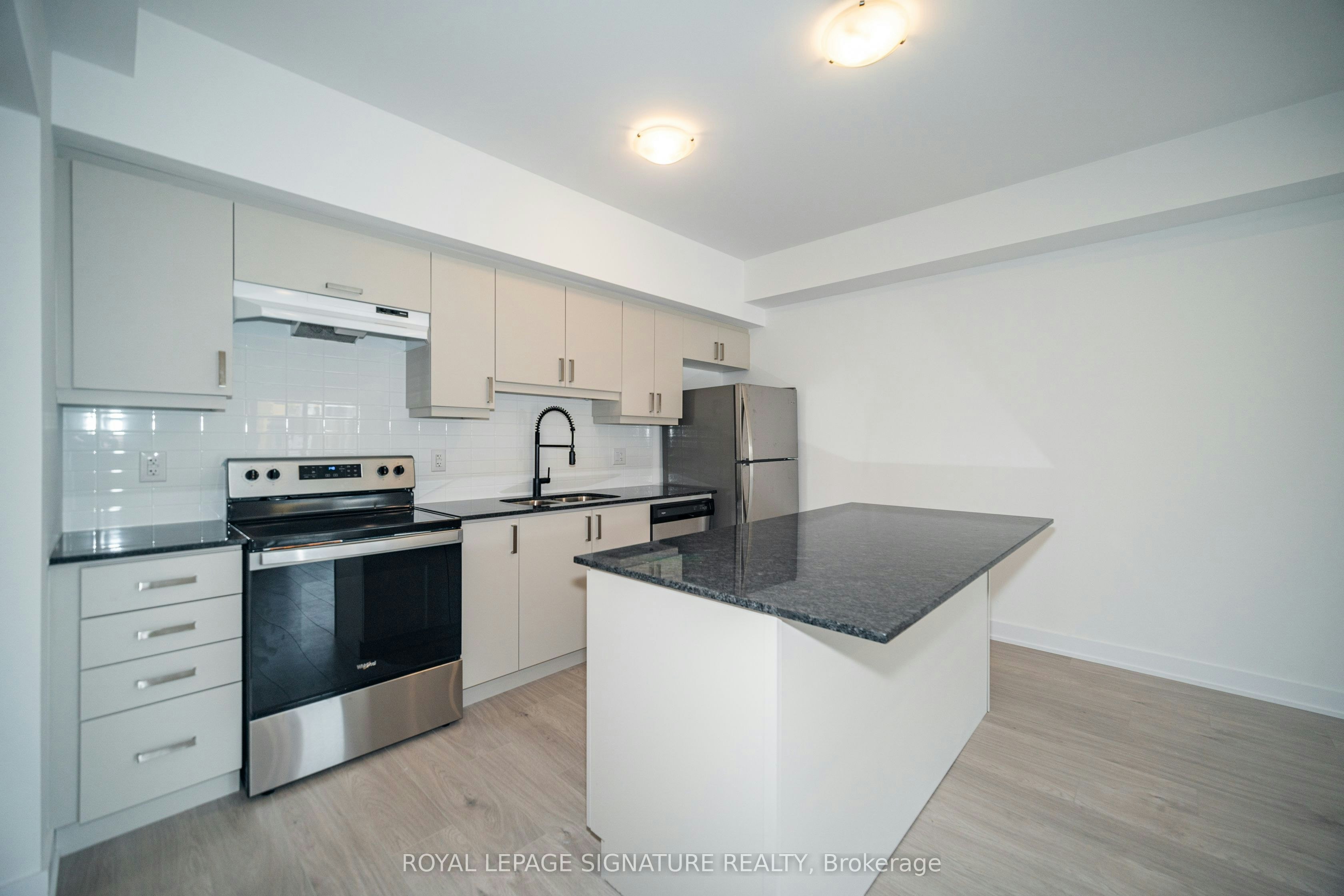 103-1 Chef Lane, Barrie, ON, L9J 0T1 - 6