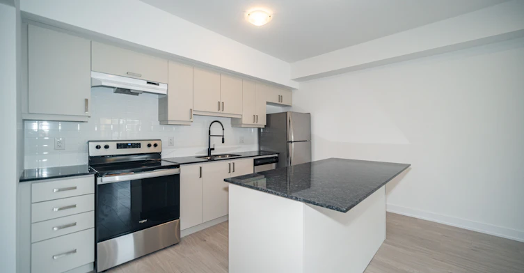 103-1 Chef Lane, Barrie, ON, L9J 0T1 - 6