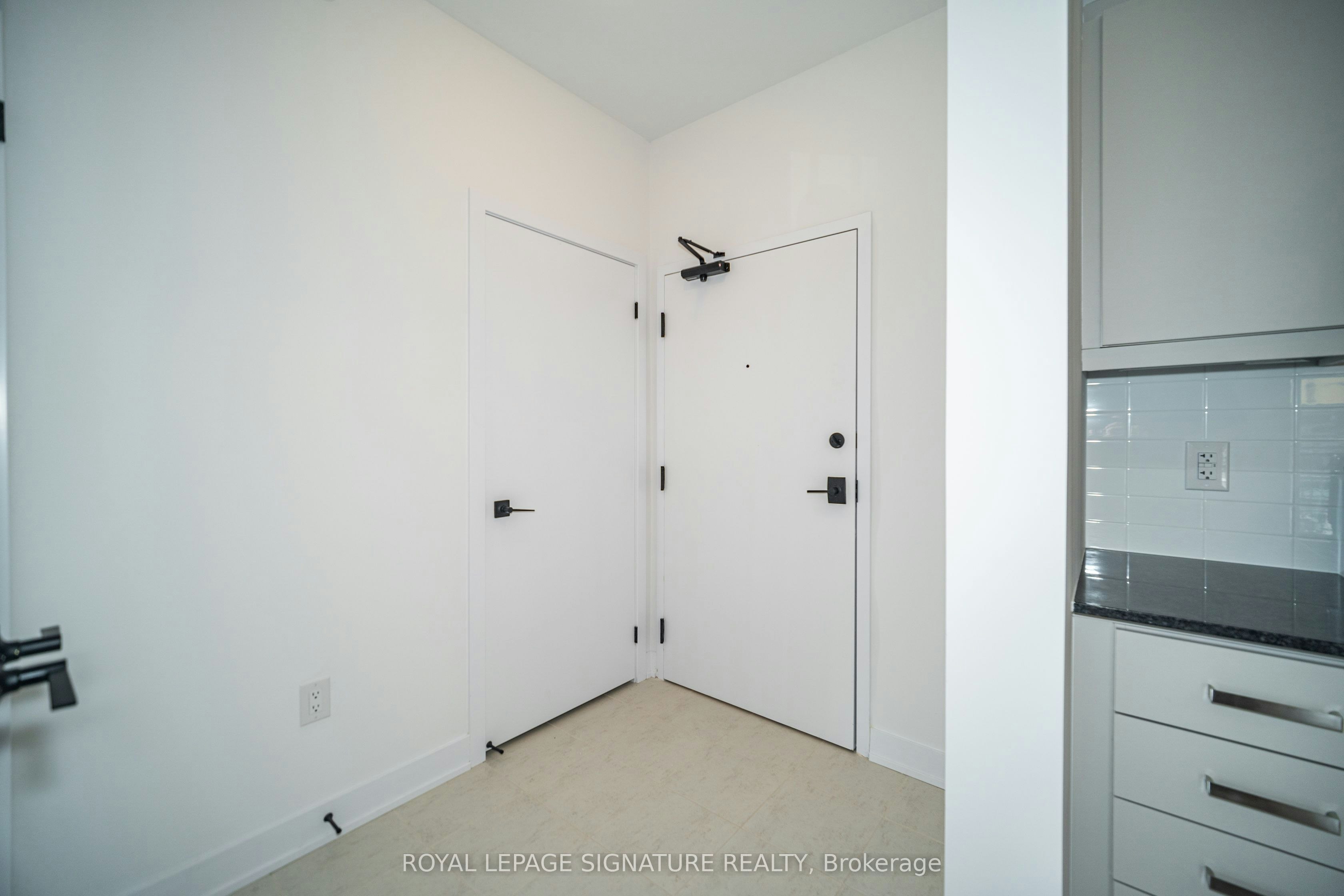 103-1 Chef Lane, Barrie, ON, L9J 0T1 - 5