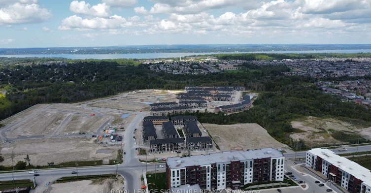 103-1 Chef Lane, Barrie, ON, L9J 0T1 - 22