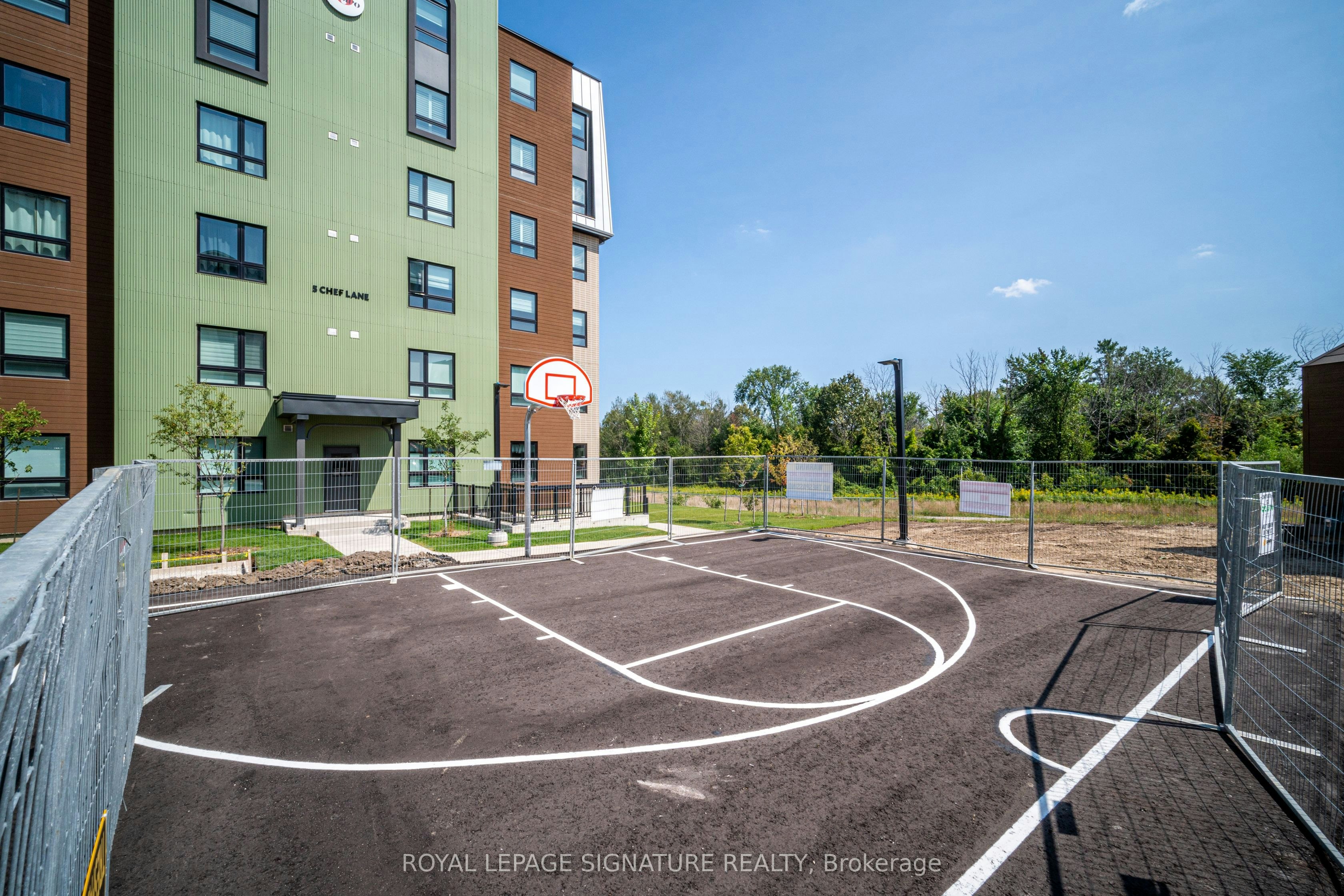 103-1 Chef Lane, Barrie, ON, L9J 0T1 - 21