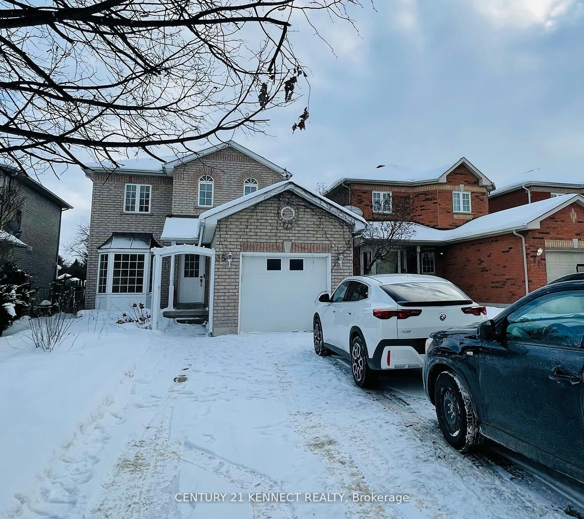35 Drake Drive, Barrie, ON, L4N 8X4