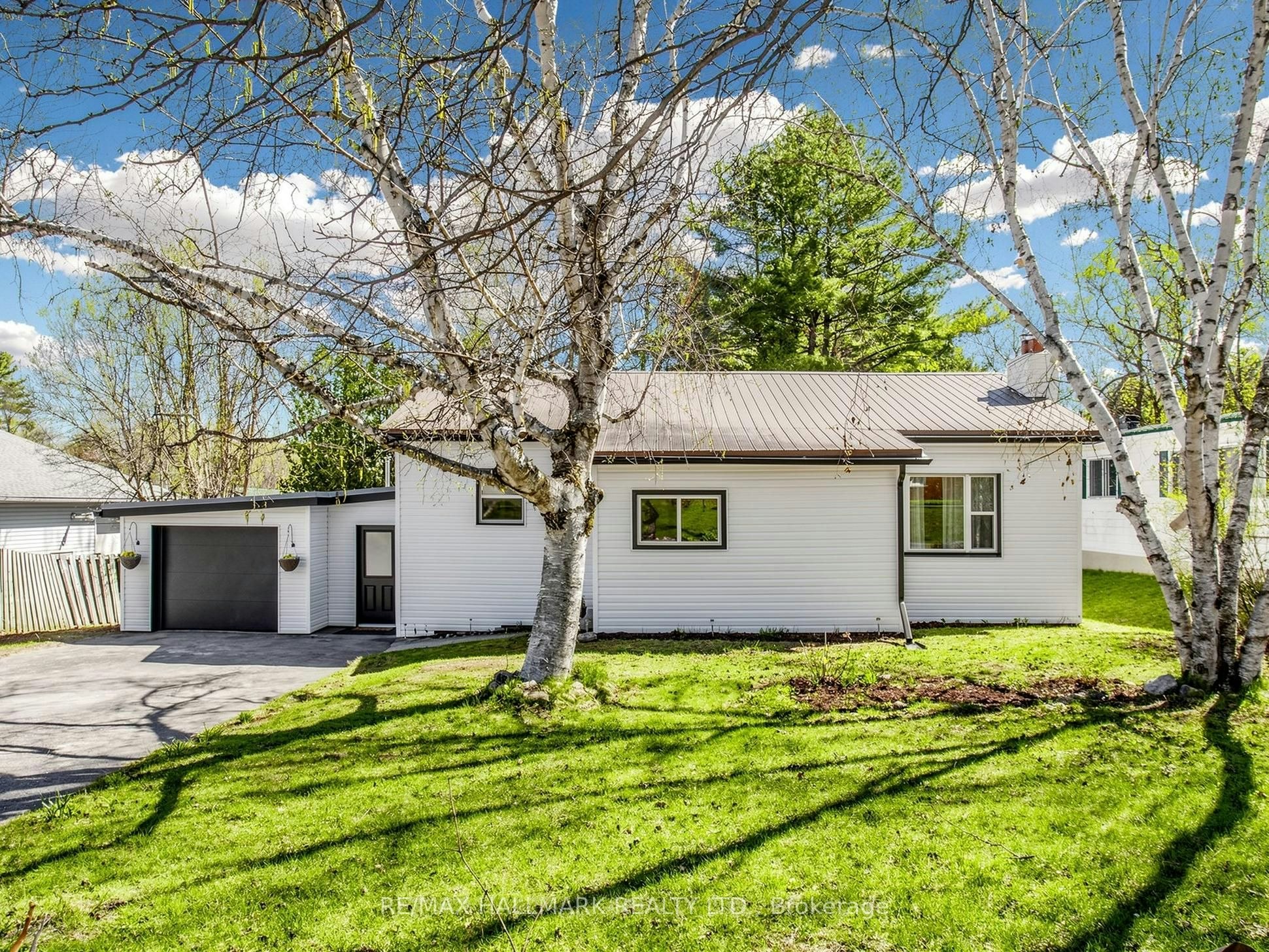 19 Ludlow Street, Midland, ON, L4R 4B7