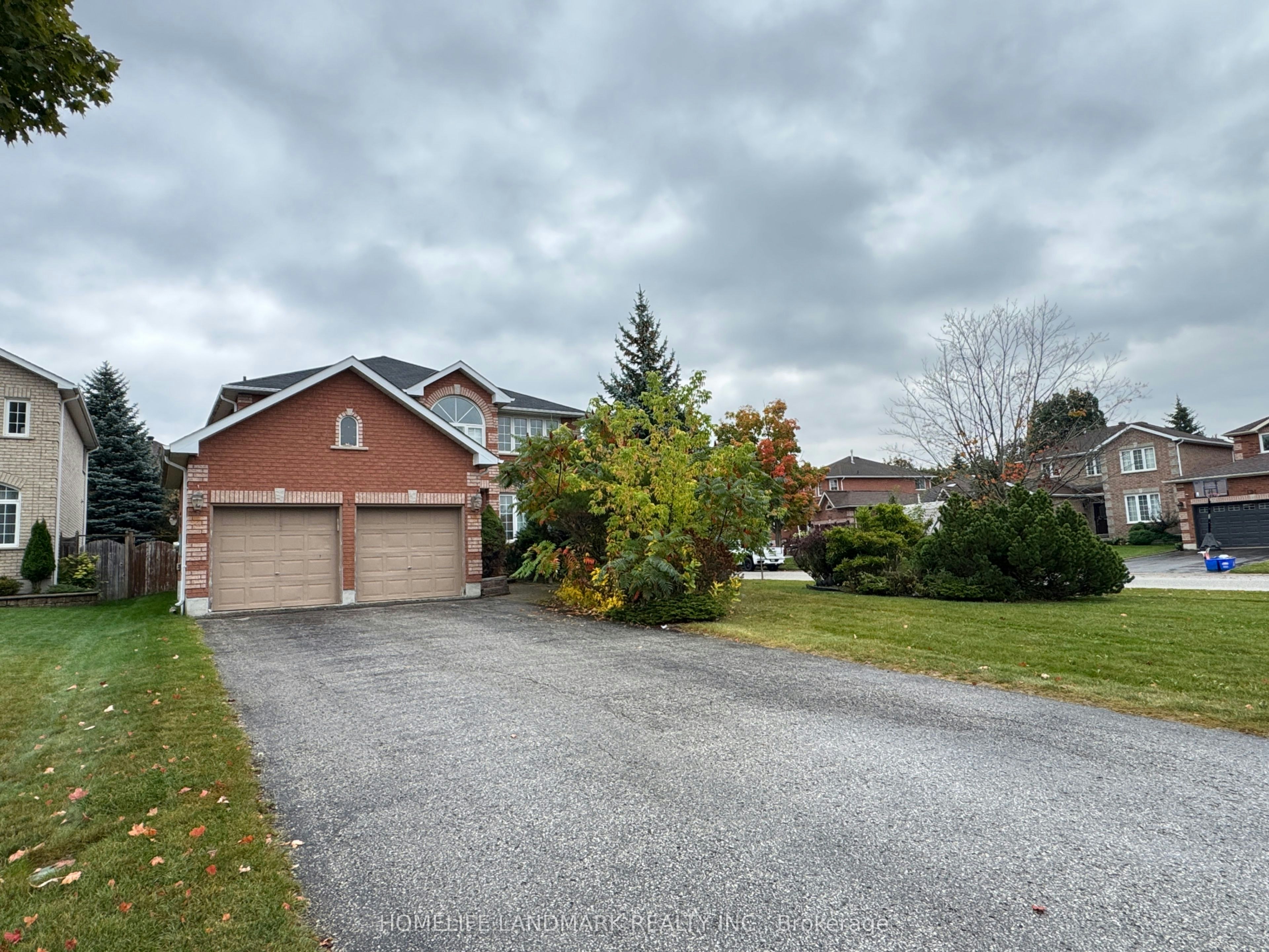 1 Hill Court, Barrie, ON, L4N 8L2