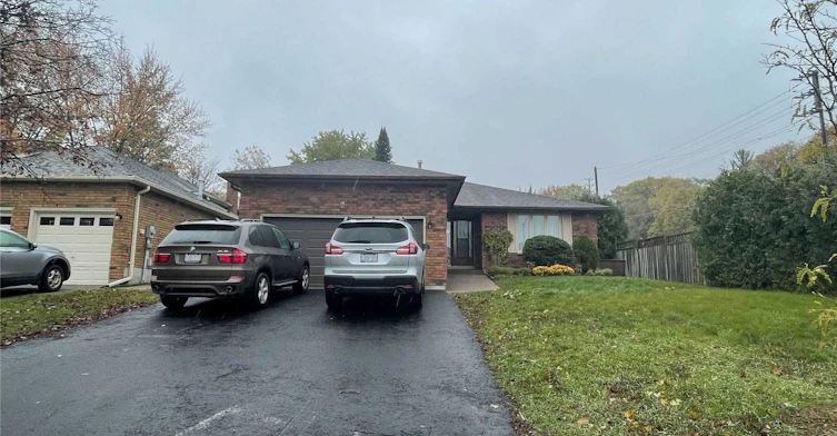 Upper-2 Gibbon Drive, Barrie, ON, L4N 6G3