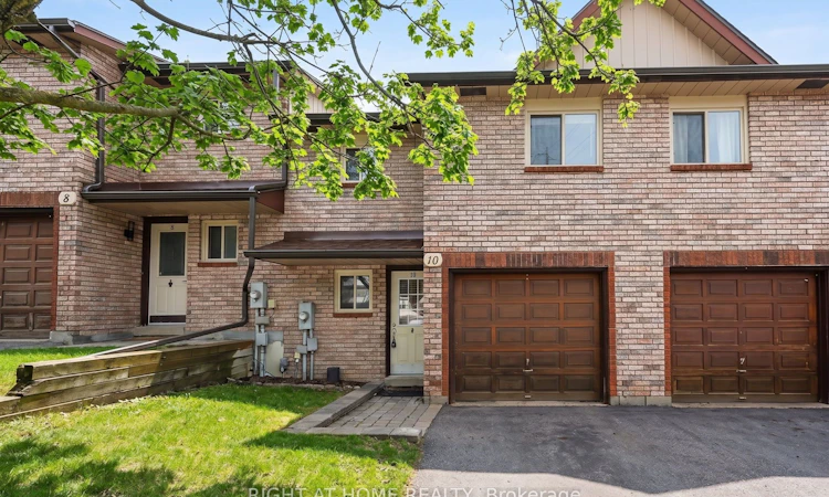 10-32 Sawmill Road