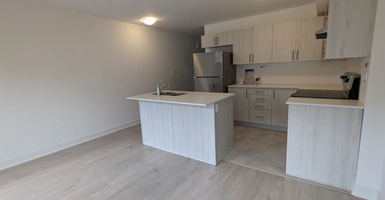 20 Pumpkin Corner Crescent, Barrie, ON, L9J 0T6 - 13