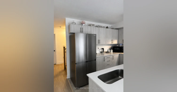 20 Pumpkin Corner Crescent, Barrie, ON, L9J 0T6 - 12