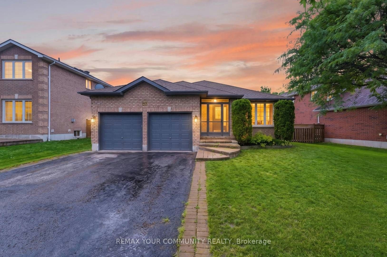 57 Kingsridge Road, Barrie, ON, L4W 8V2