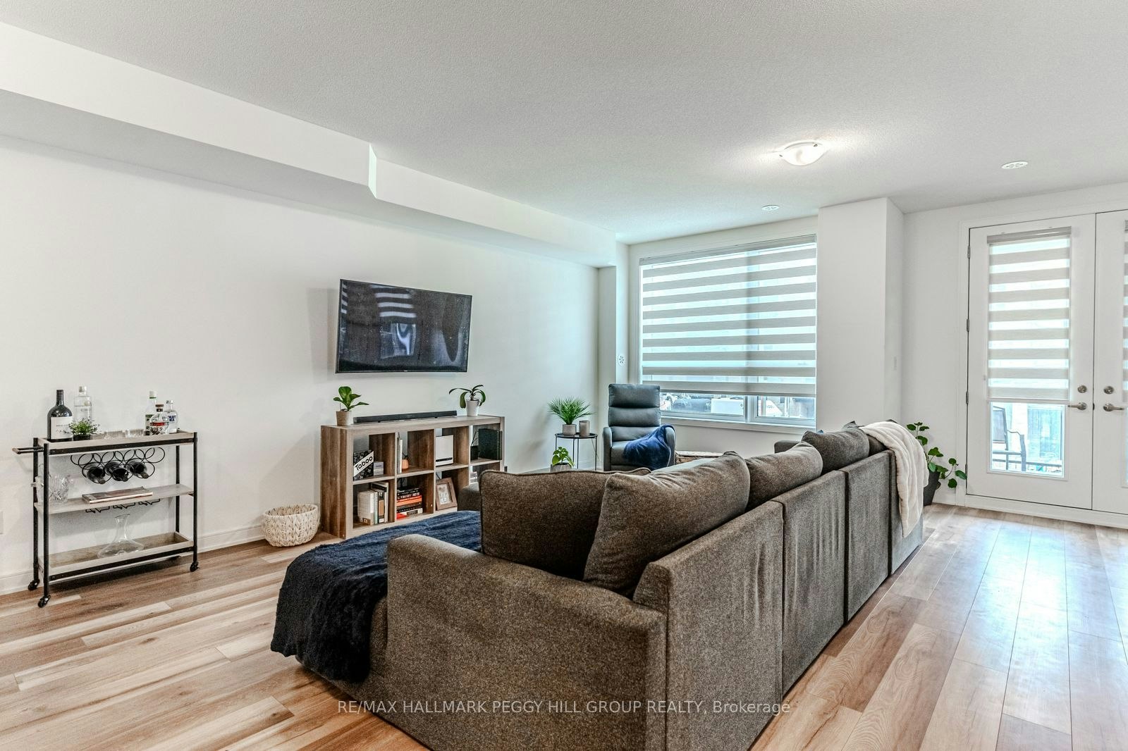 9 Red Maple Lane, Barrie, ON, L9J 0N4 - 2