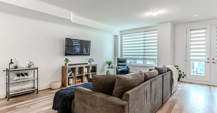 9 Red Maple Lane, Barrie, ON, L9J 0N4 - 2