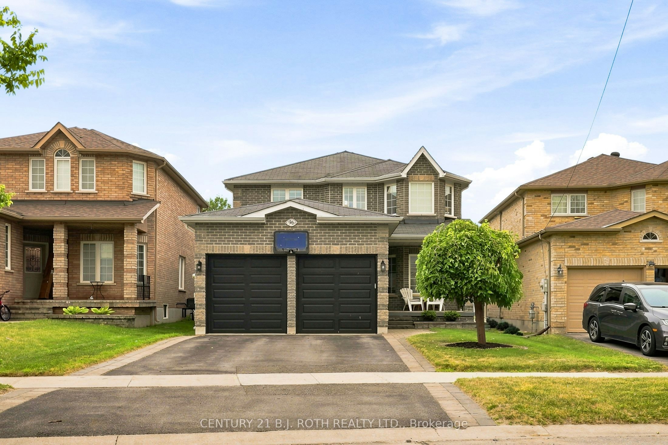 96 Penvill Trail, Barrie, ON, L4N 5S3