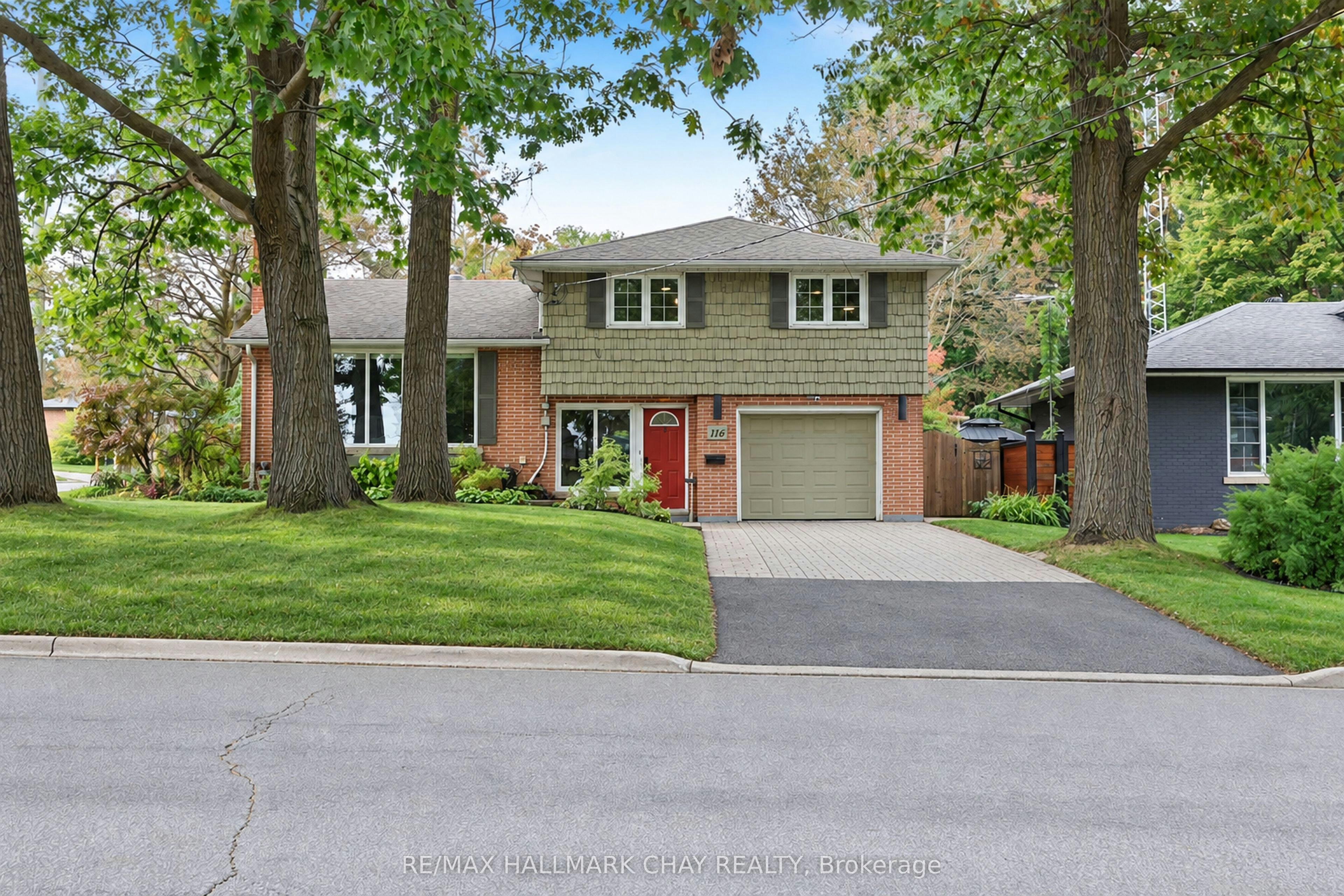 116 Shirley Avenue, Barrie, ON, L4N 1N4