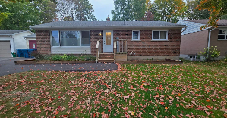 B-50 Elmer Avenue, Orillia, ON, L3V 2S7